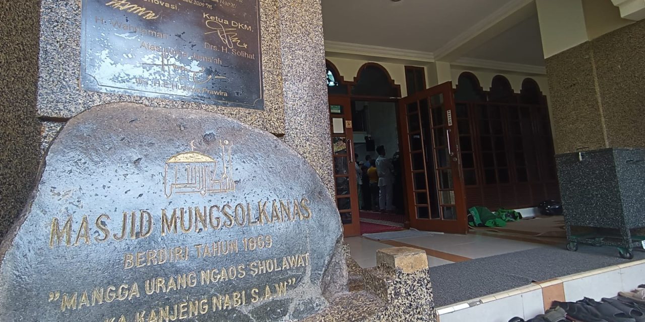 Tradisi Jadi Warisan Berharga Di Masjid Mungsolkanas Bandung