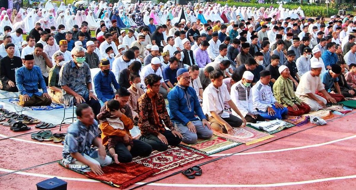 Sholat Ied Menurut Islam: Wajibkah Atau Sunnah Biasa?