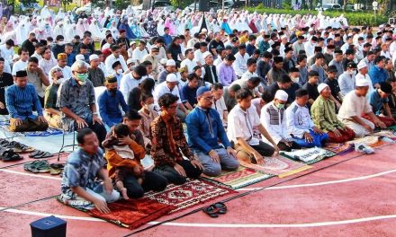 Sholat Ied Menurut Islam: Wajibkah Atau Sunnah Biasa?