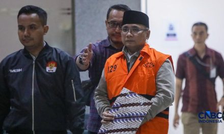Sorotan Publik: Yaqut Tiba Di KPK Tanpa Borgol, Ini Kata KPK
