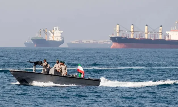 Iran Buka Jalur Pelayaran Selat Hormuz Bagi Kapal Non-Musuh