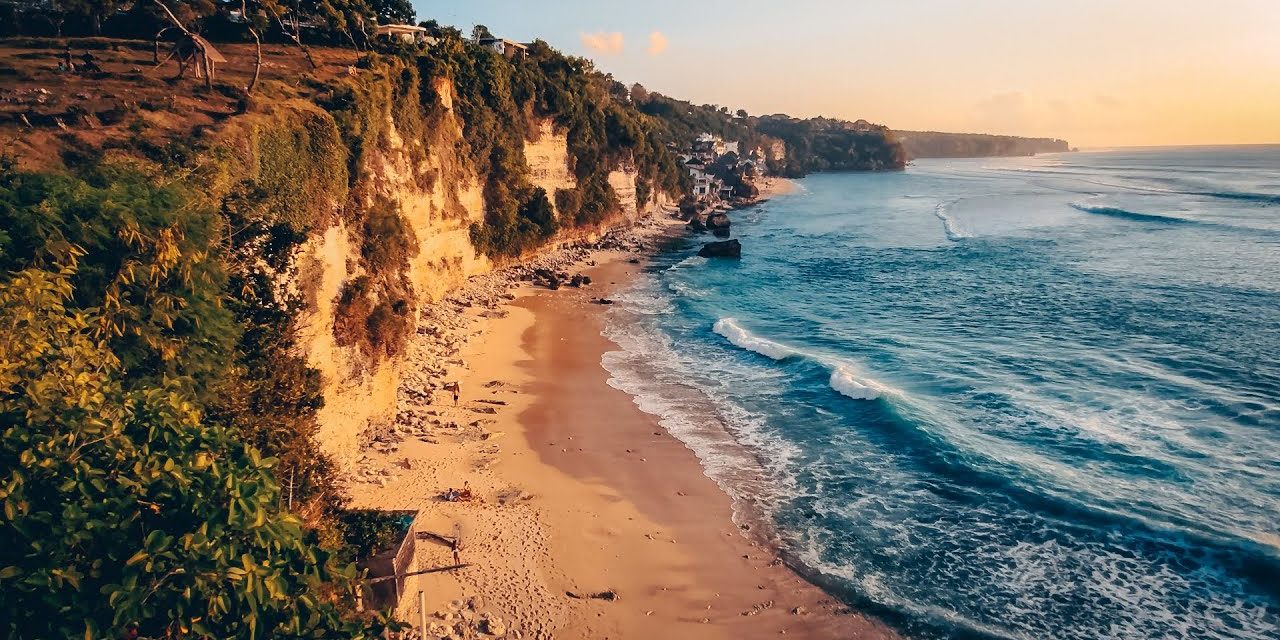 Pantai Bali: Surga Wisata Laut Yang Tak Pernah Membosankan