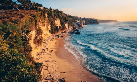 Pantai Bali: Surga Wisata Laut Yang Tak Pernah Membosankan