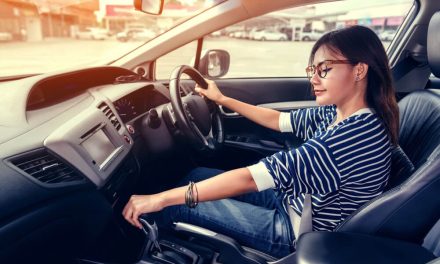 3 Tempat Paling Aman Buat Belajar Setir Mobil