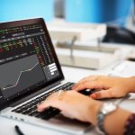 Tips Utama Mengakali Resiko Saham Agar Keuanganmu Sehat!